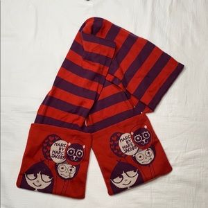 Marc by Marc Jacobs “Balloon Miss Marc” scarf